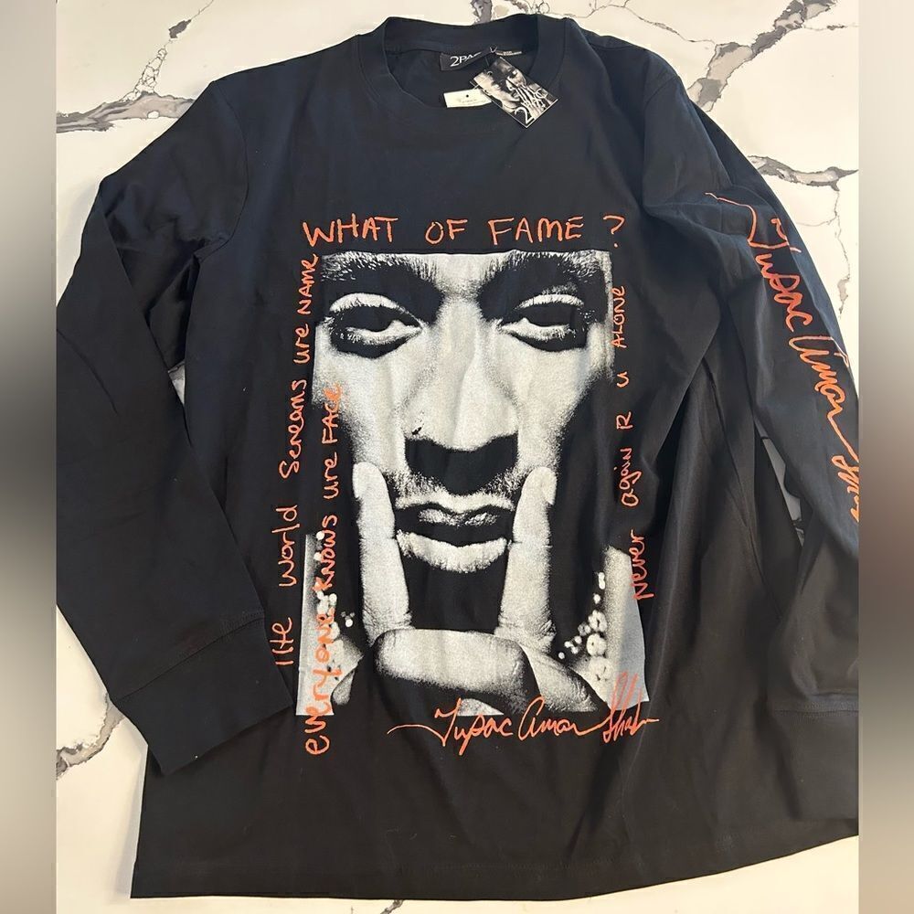 NWT Mens Tupac Shakur black long sleeve